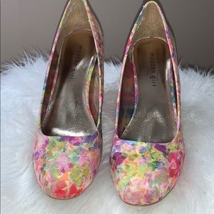 Madden Girl Watercolor Pump